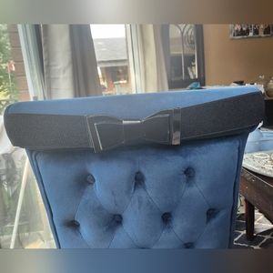 Torrid Size 3 Elastic Belt with Bow Closure